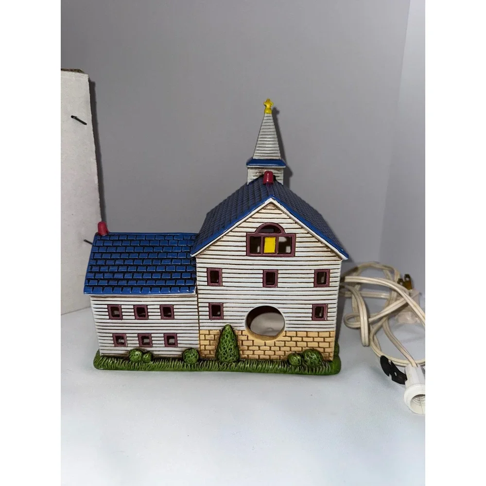 Charles Wysocki Americana Celebration Church Schmid 1989 Lighted Village House